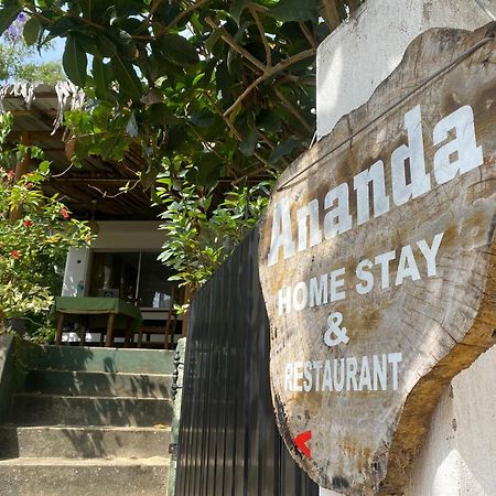 Ananda Home Stay And Restaurant Тангалле Екстер'єр фото